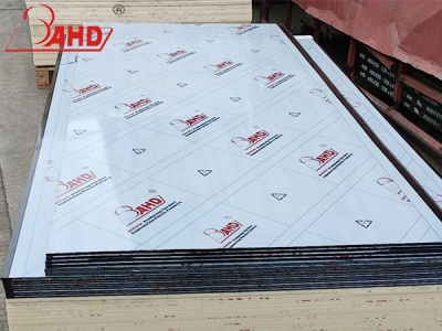 Low pressure high density polyethylene plate